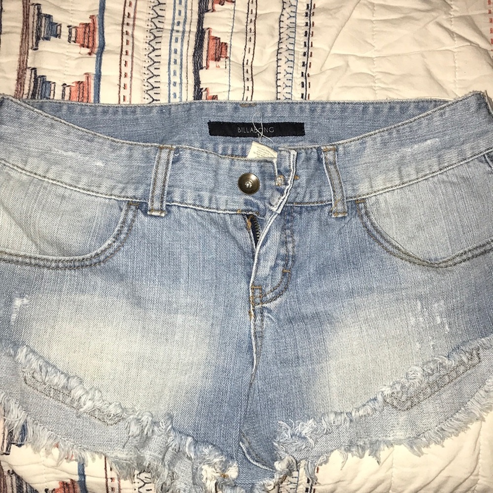 Billabong shorts